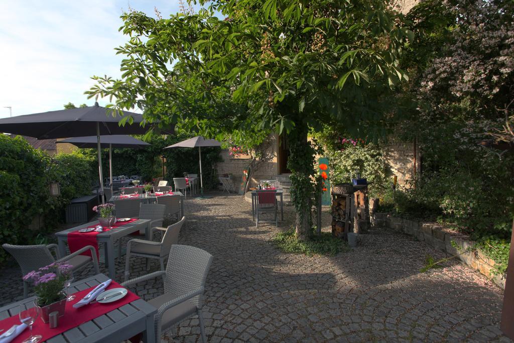 Hotel Landgasthof zur Brücke Wiesentheid Exterior foto